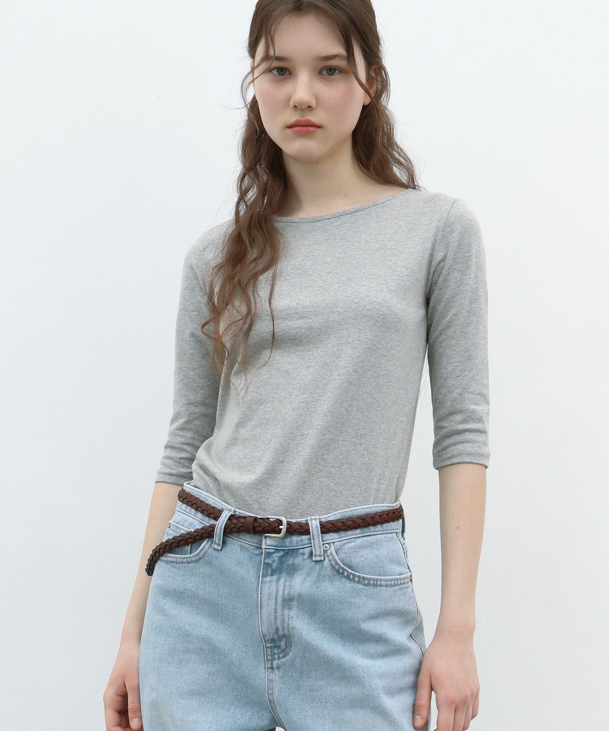 쏘이르(SO IR) BOAT NECK T-SHIRT - GRAY