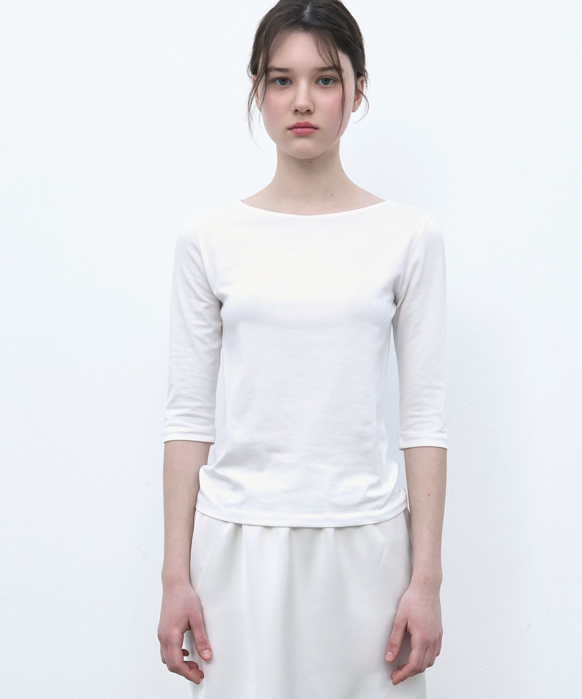 쏘이르(SO IR) BOAT NECK T-SHIRT - IVORY