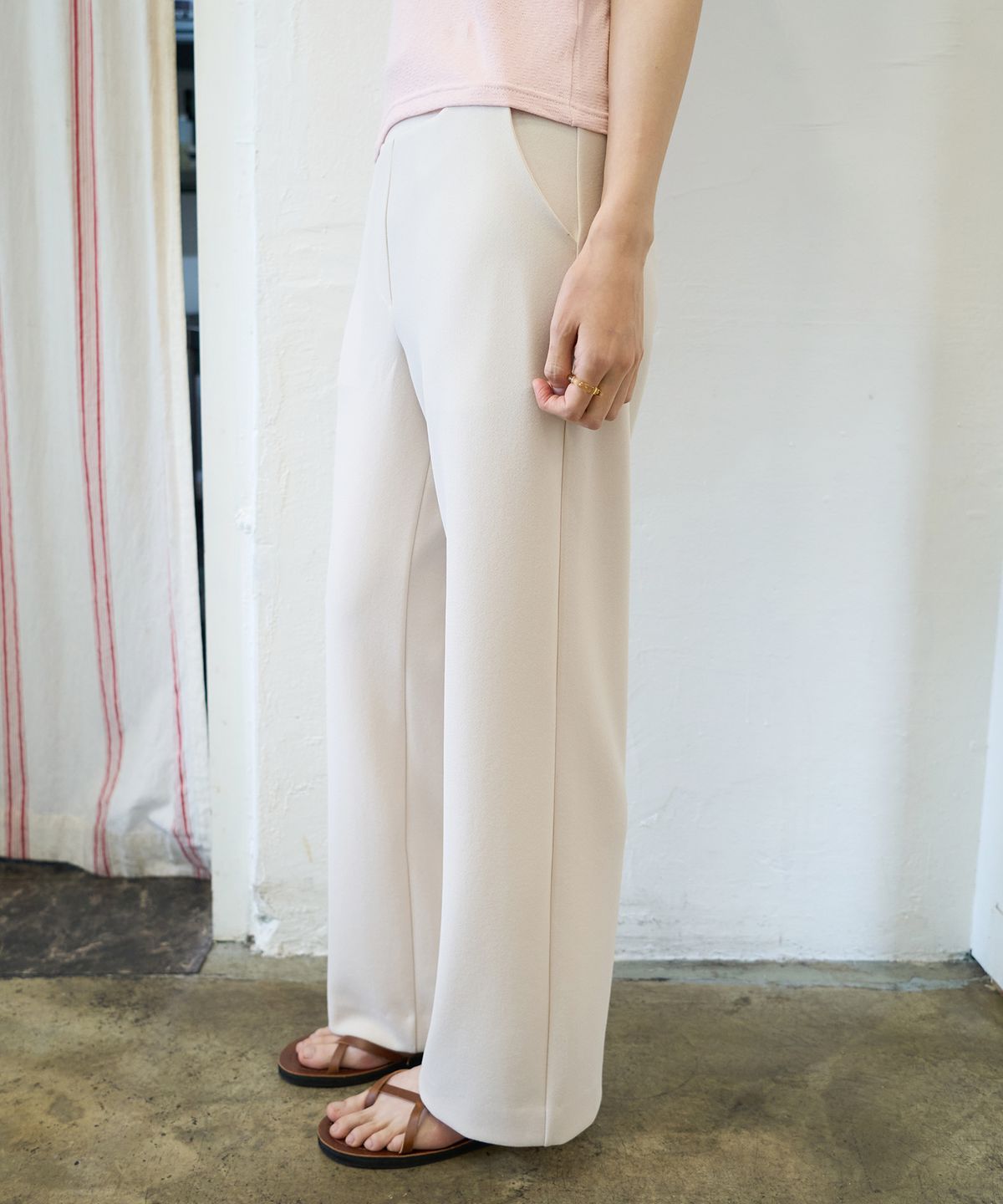 줄리아페페(JULIAPEPE) Cheese Fit Summer Slacks (2 Colors)