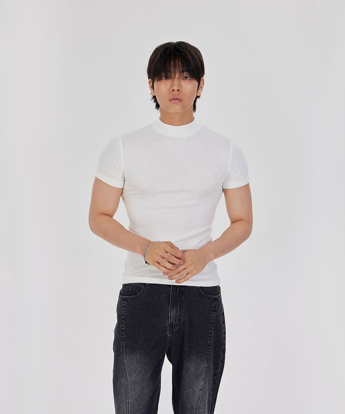 메이킷투(MAKEITTO) 하프 넥 슬림 티셔츠_화이트