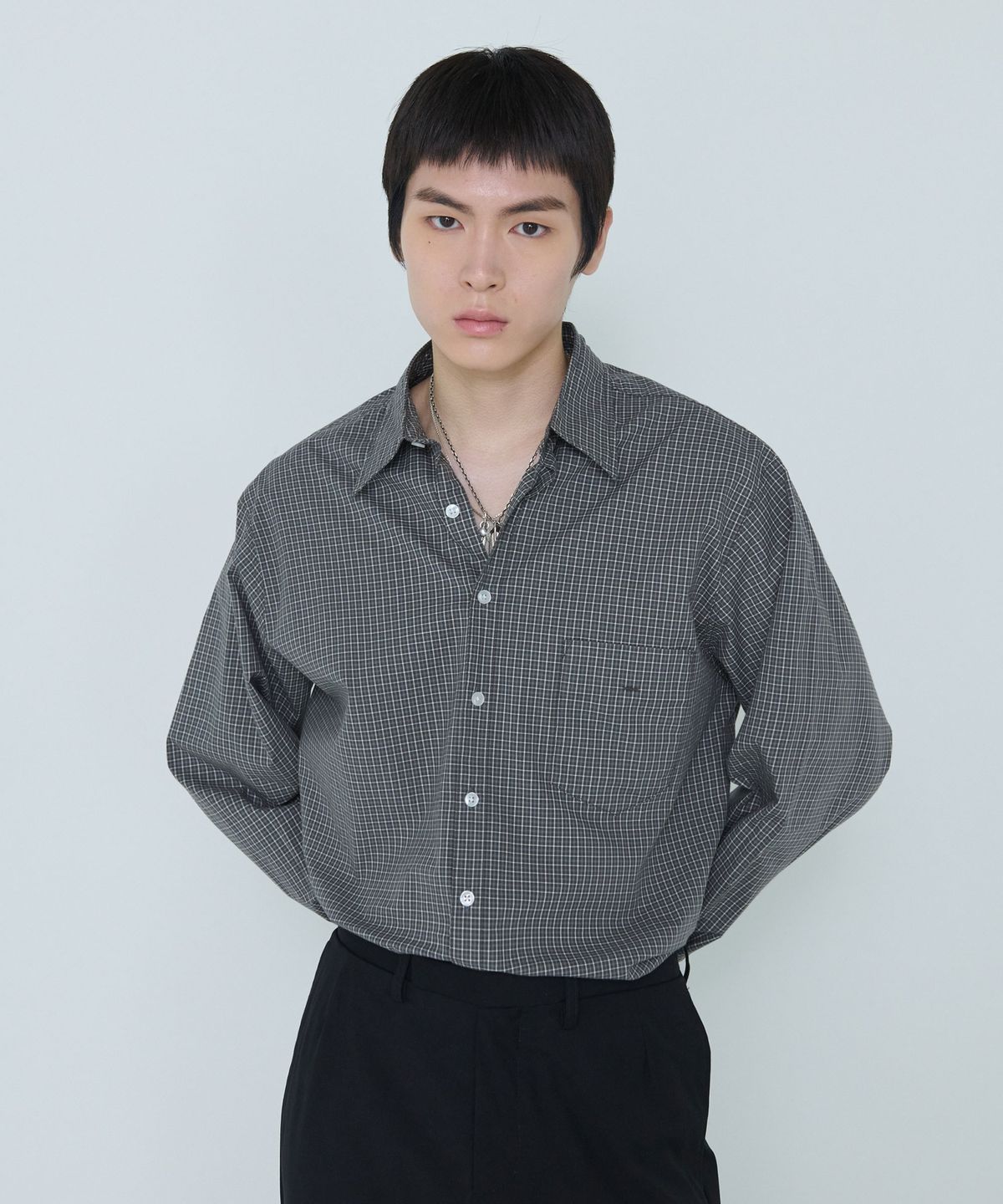 더씽인데어데어(THE THING IN THEIR THERE) Shift Multi Check Shirt Charcoal