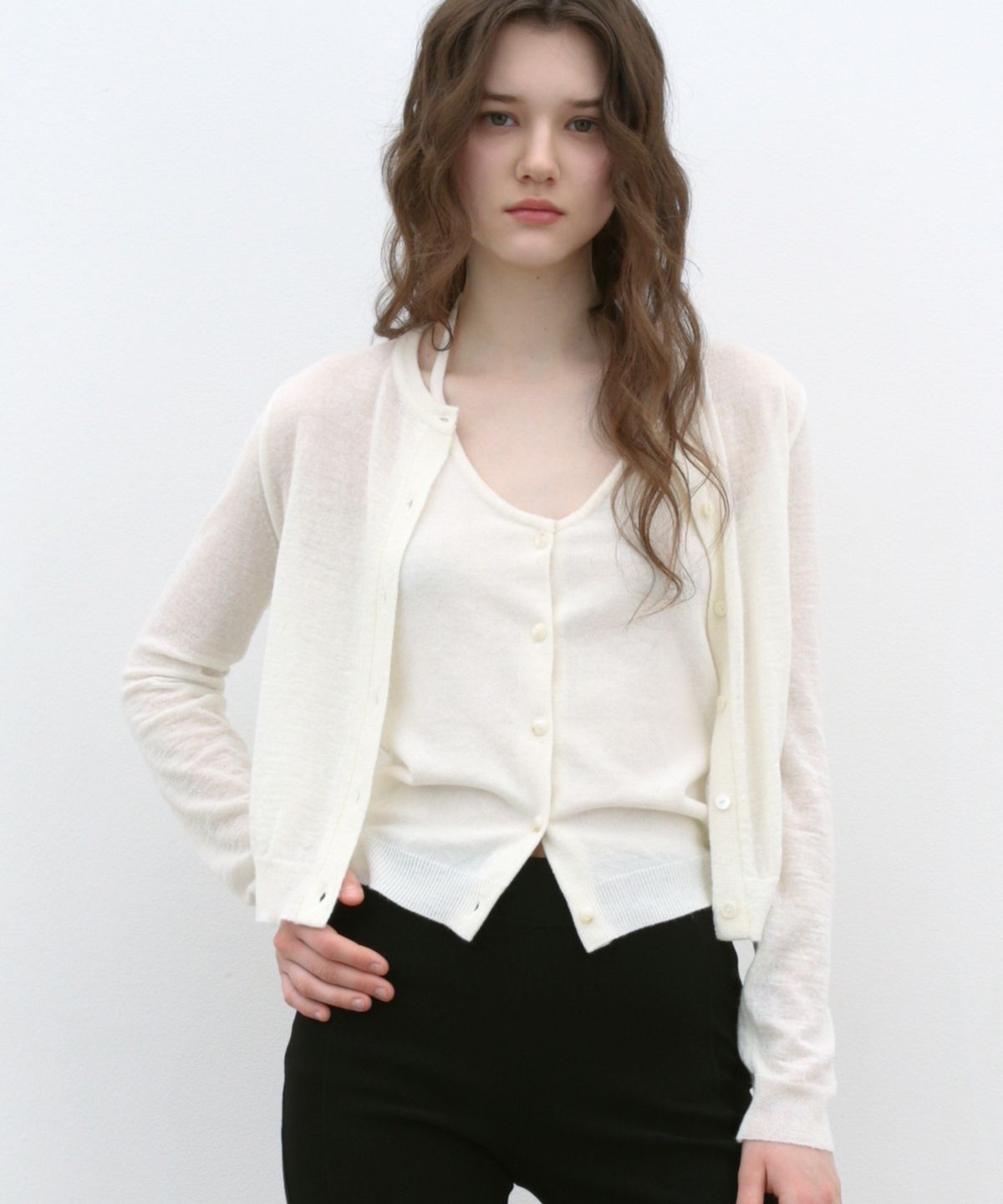 쏘이르(SO IR) HALTER WOOL KNIT - IVORY