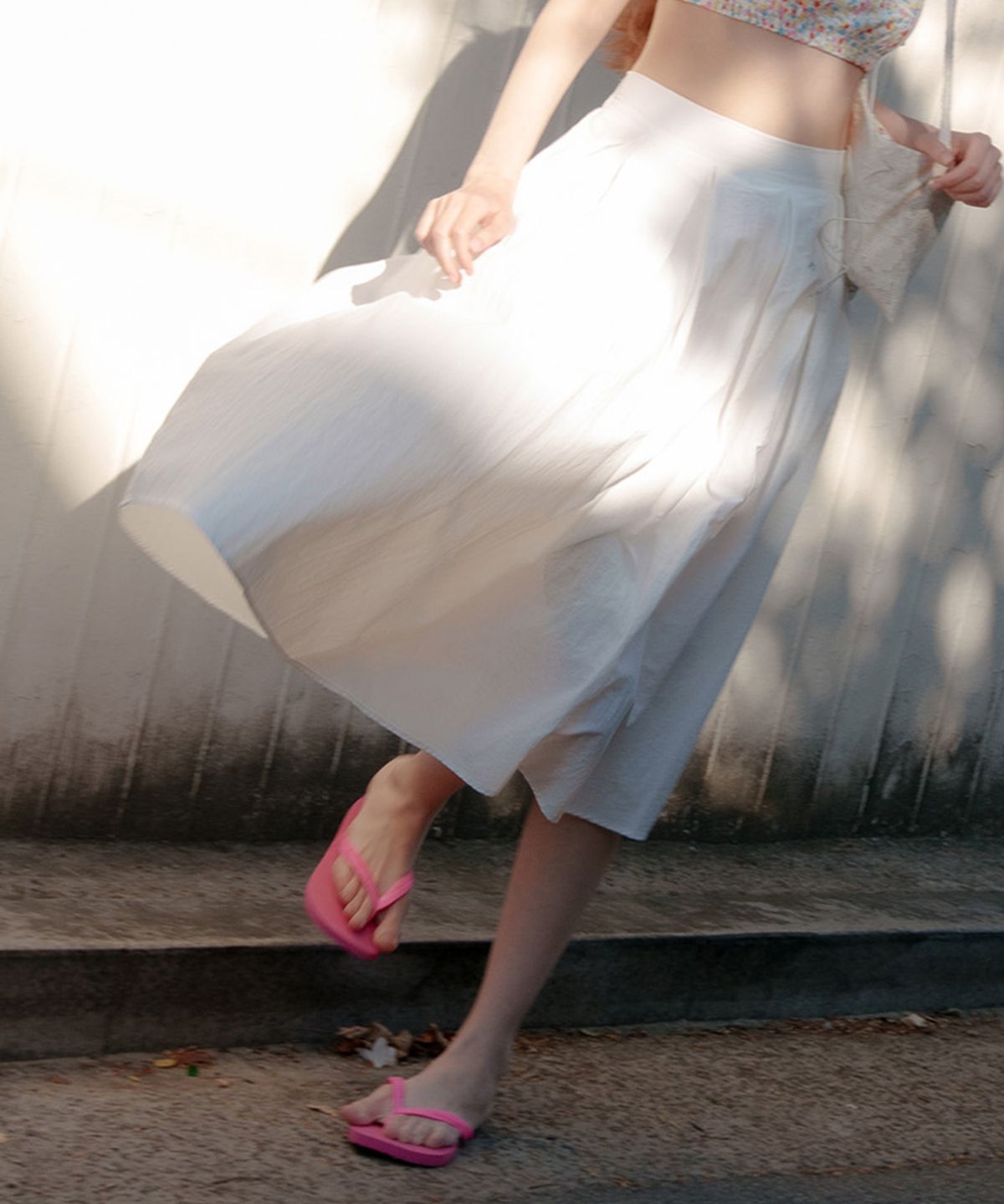 뮈르뮈르(MURMURE) 아리벨 핀턱 나일론 스커트_Aribel Skirt