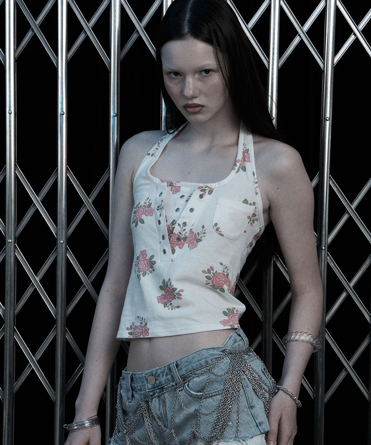일리오(ILLIO) Flower Cathy halter top