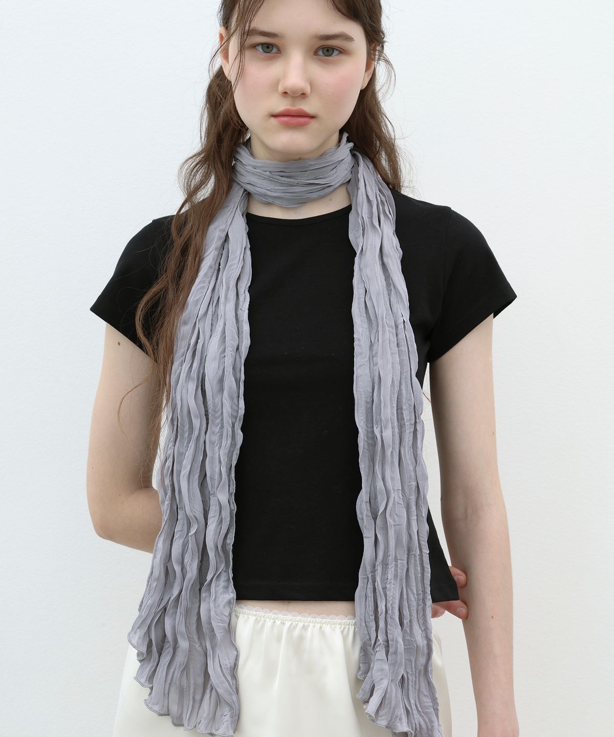 쏘이르(SO IR) CLOUD CRINKLE SCARF - GRAY