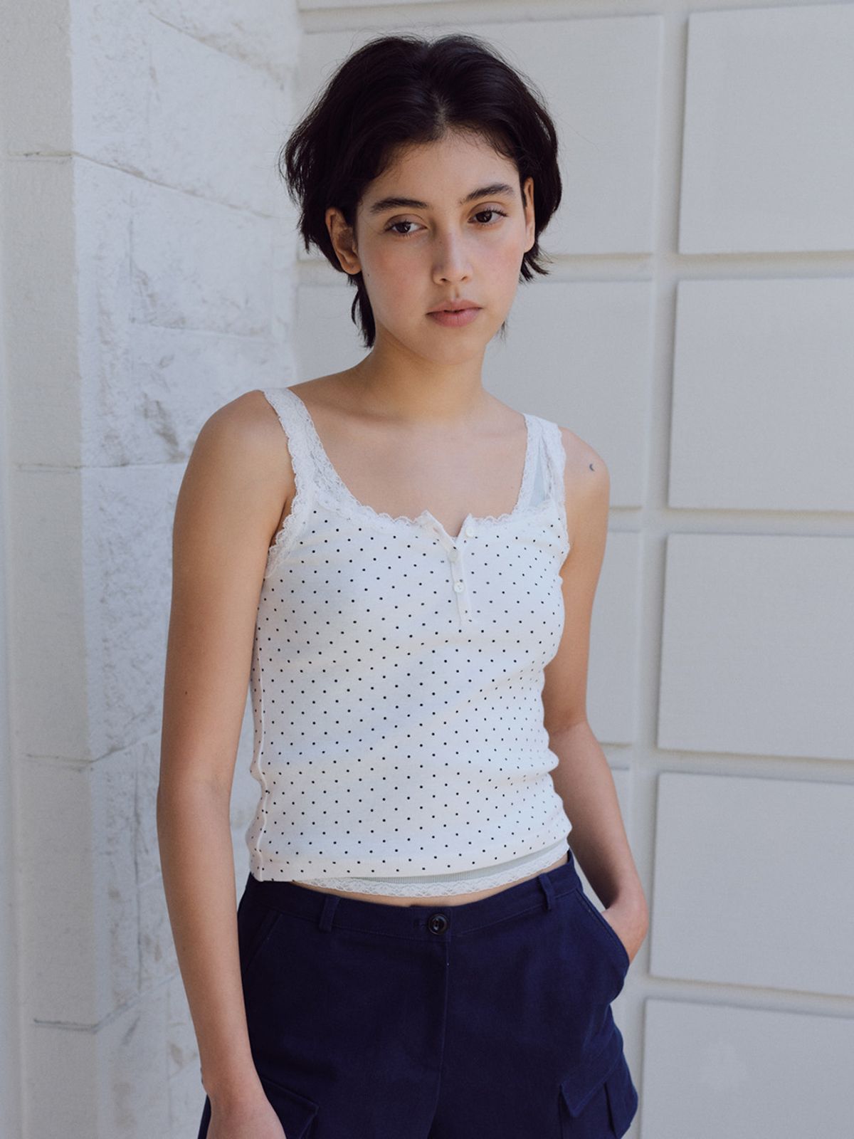 베이오드(BAIE OUD) Lace dot sleeveless_dot white