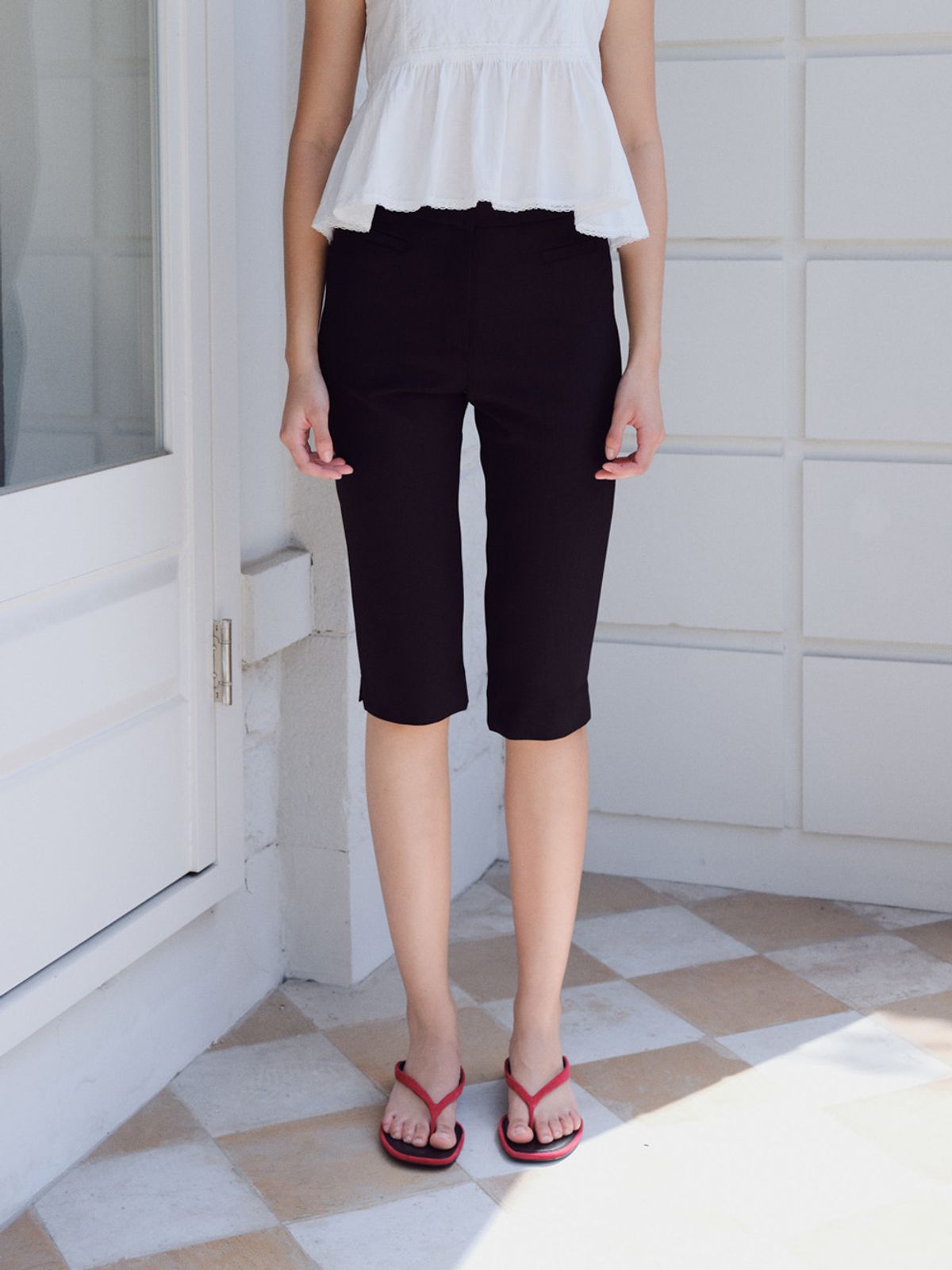 베이오드(BAIE OUD) Side slit capri pants_black