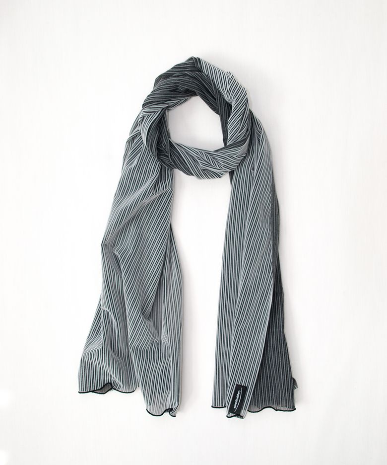 Open-Weave Stripe Scarf_____black (deadstock fabric)