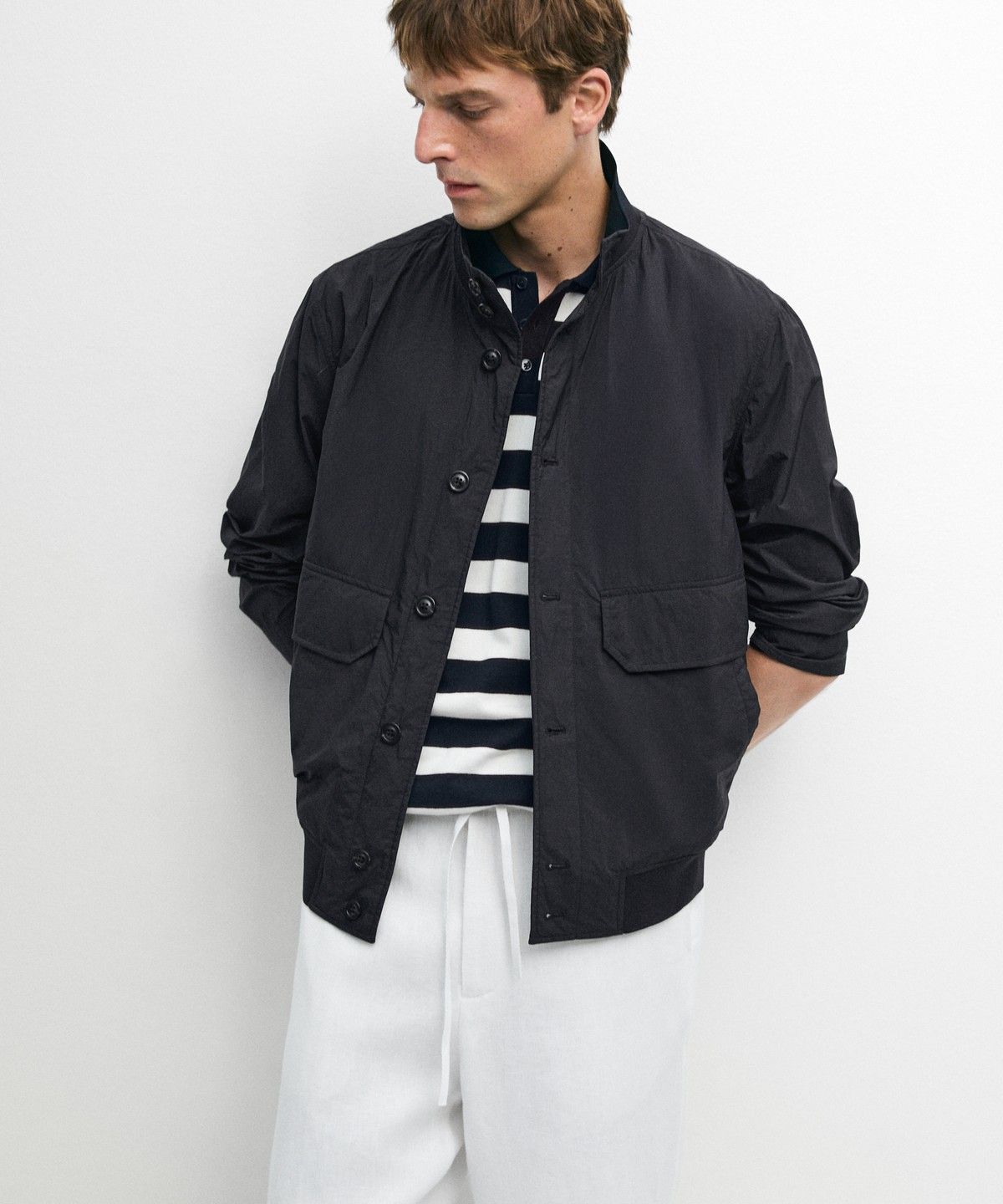 마시모두띠(MASSIMO DUTTI) 포켓 디테일 봄버 자켓
