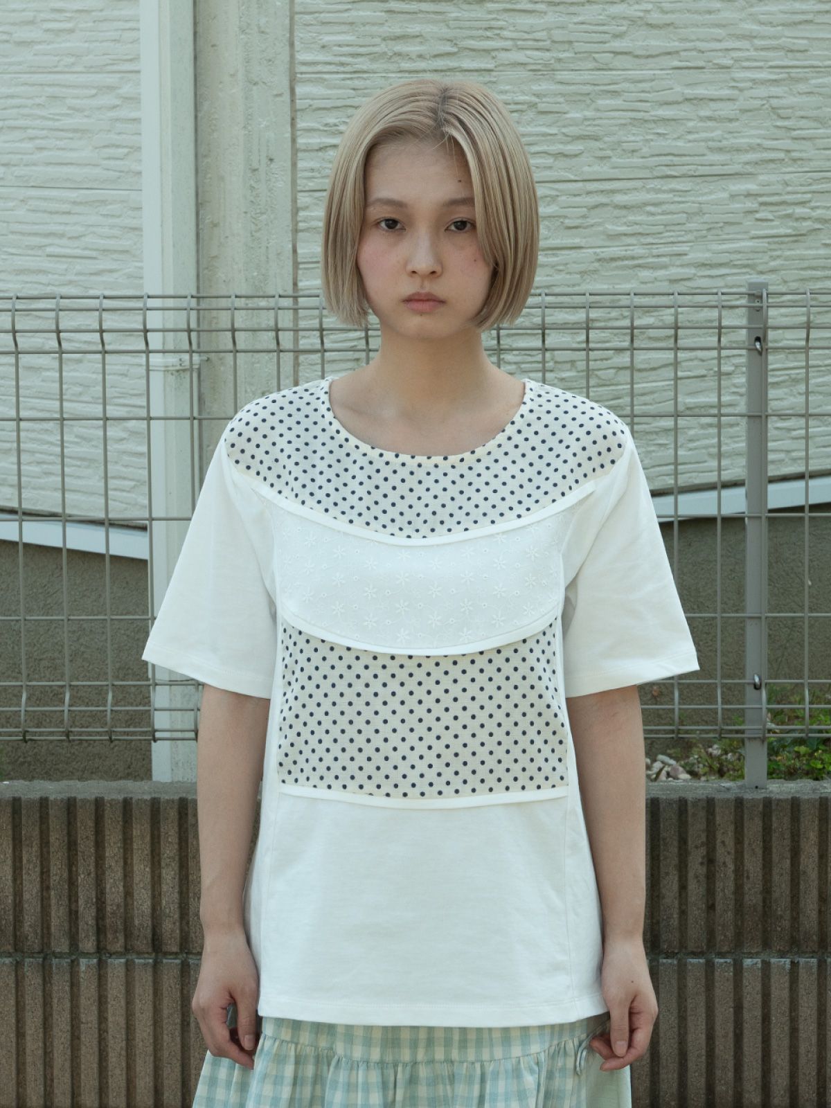 피브스피브스(PEEVES PEEVES) Curved Bib T-Shirt / Ivory
