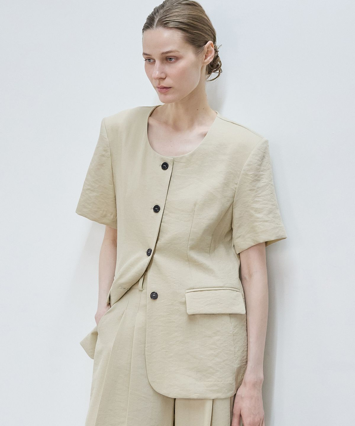 누토프(NUTOFFE) De Jacket_Beige