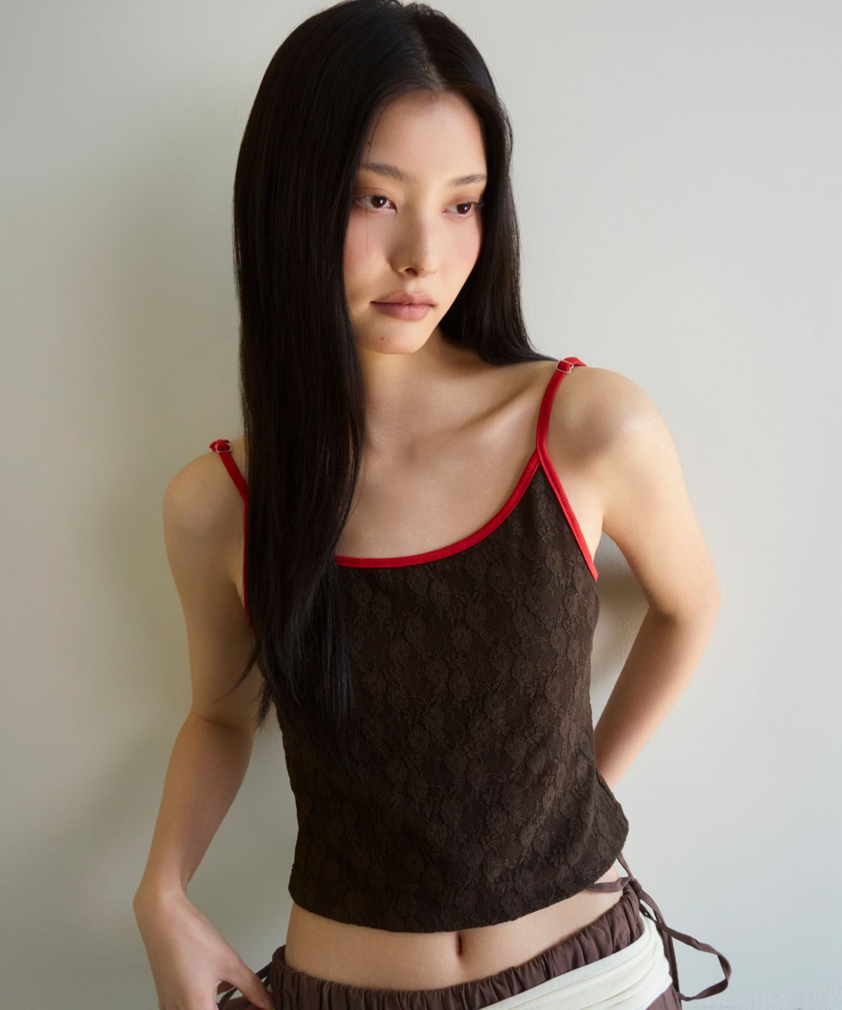 언틸디예스(UNTIL THE YES) Vintage Floral Lace Cami Top, Brown