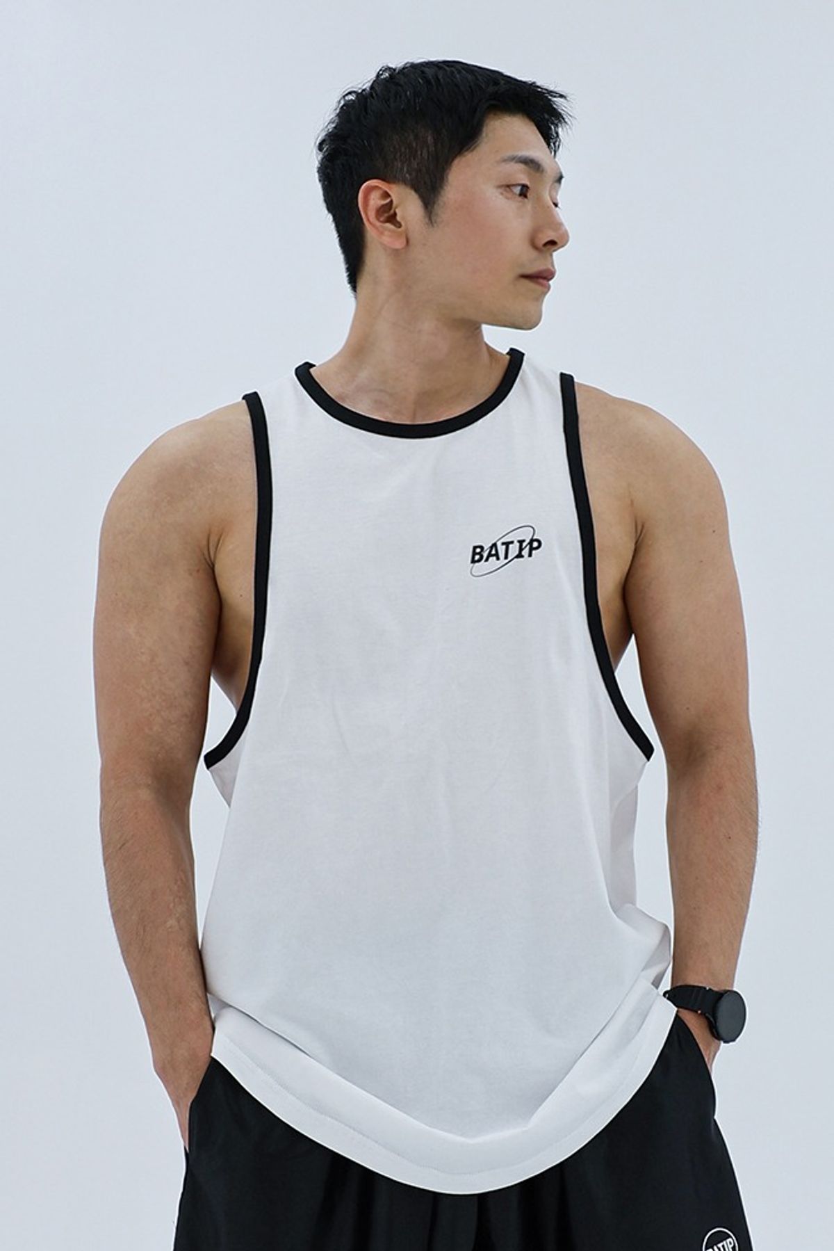 바팁(BATIP) 클래식 헬스 나시 화이트