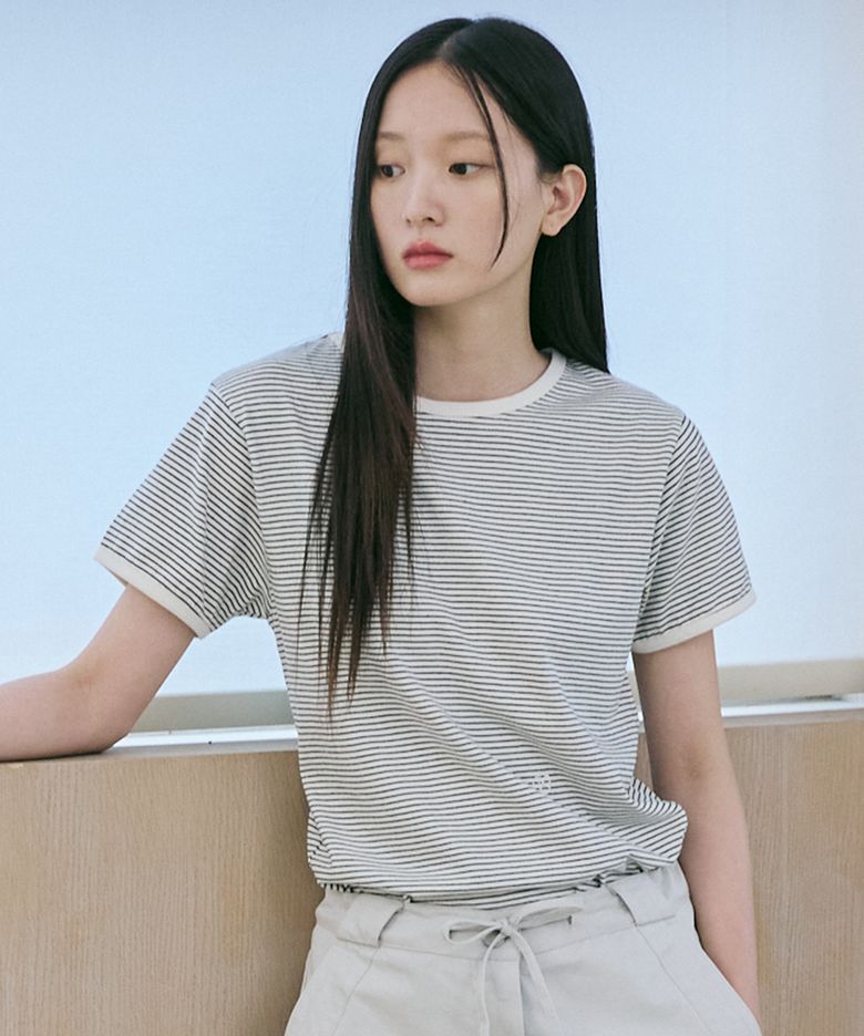 파인 스트라이프 링거 티(아이보리)