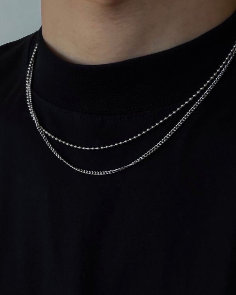 TWO LAYERED CHAIN NECKLACE