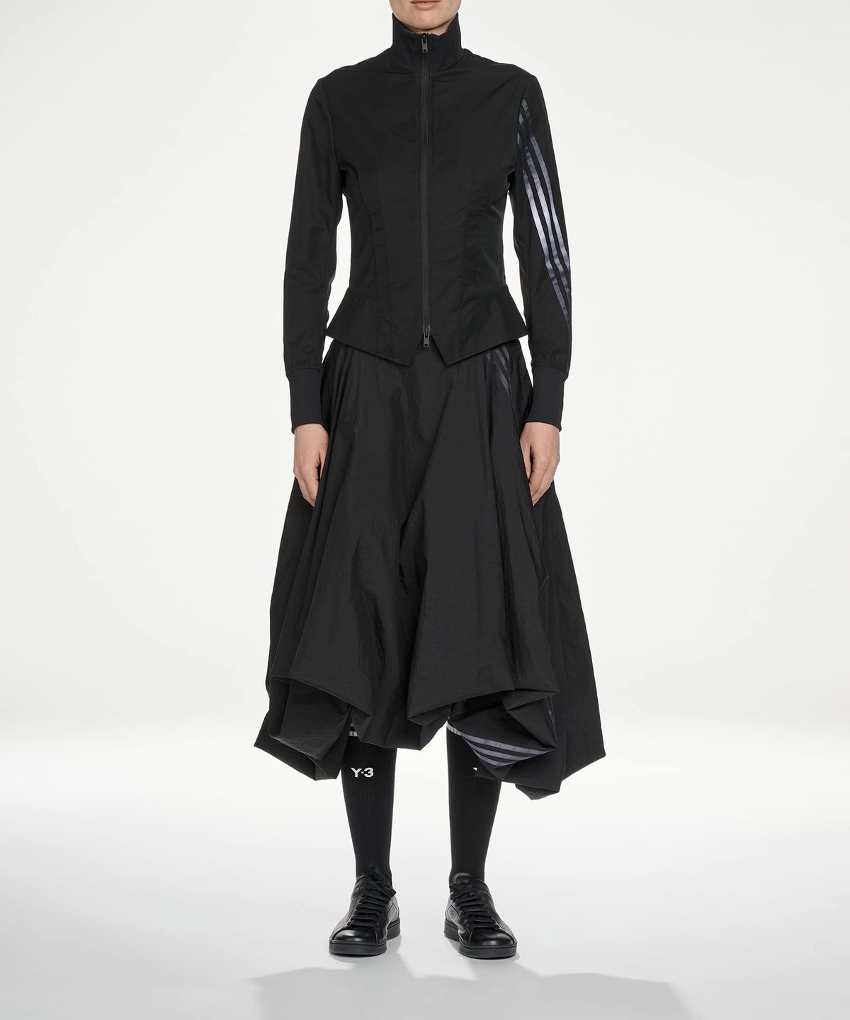 와이쓰리(Y-3) (W) 그라디언트 3S 나일론 트랙 탑 블랙 W GRD 3S NYL TT BLACK