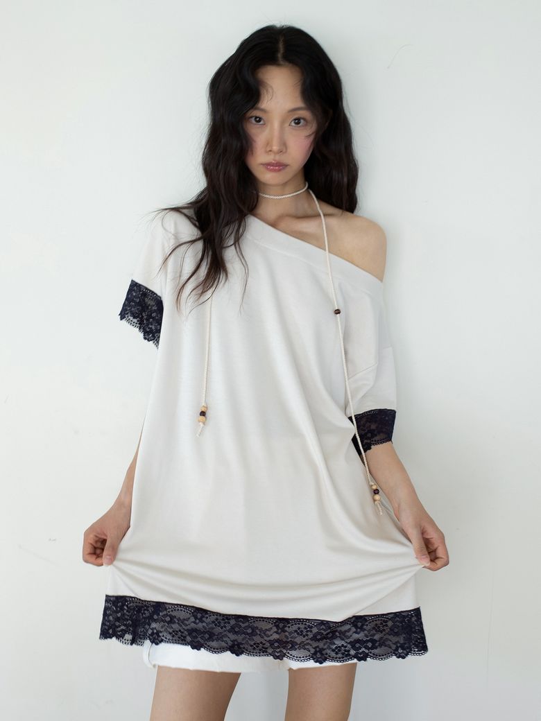 LACE LOOSE T (BEIGE)