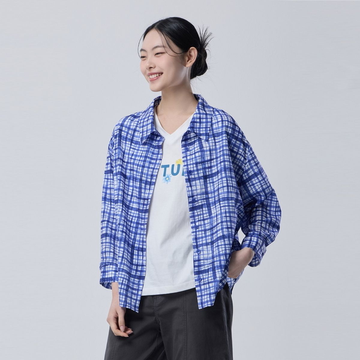 베네통(BENETTON) 체크 프린팅 블라우스_BABL95631BL