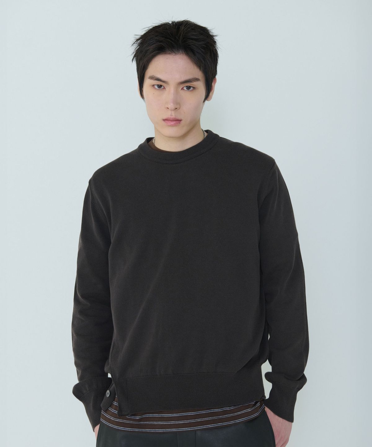 더씽인데어데어(THE THING IN THEIR THERE) Composed Slit Knit Brown
