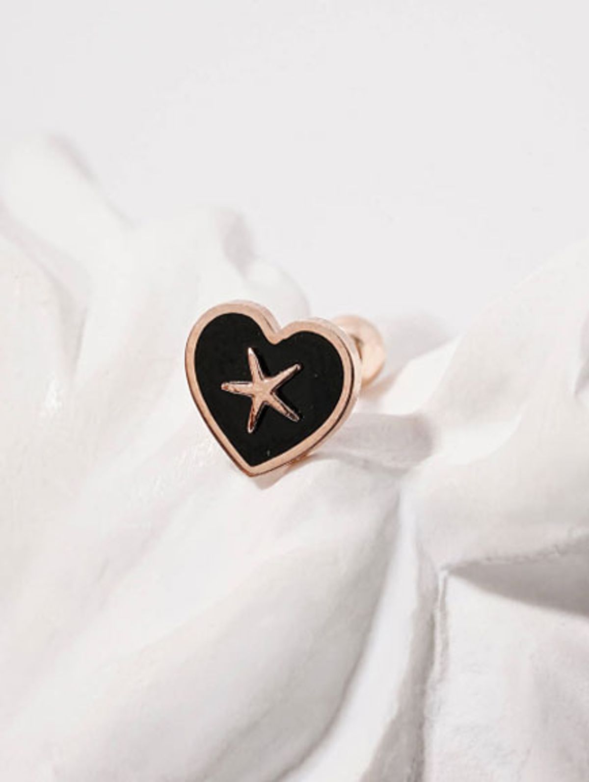 미니멀피어싱(MINIMALPIERCING) 14K 블랙 하트 스타 피어싱 귀걸이