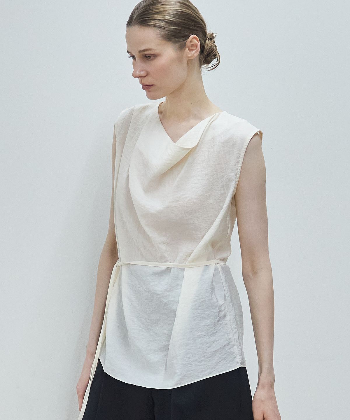 누토프(NUTOFFE) Air Blouse_Cream