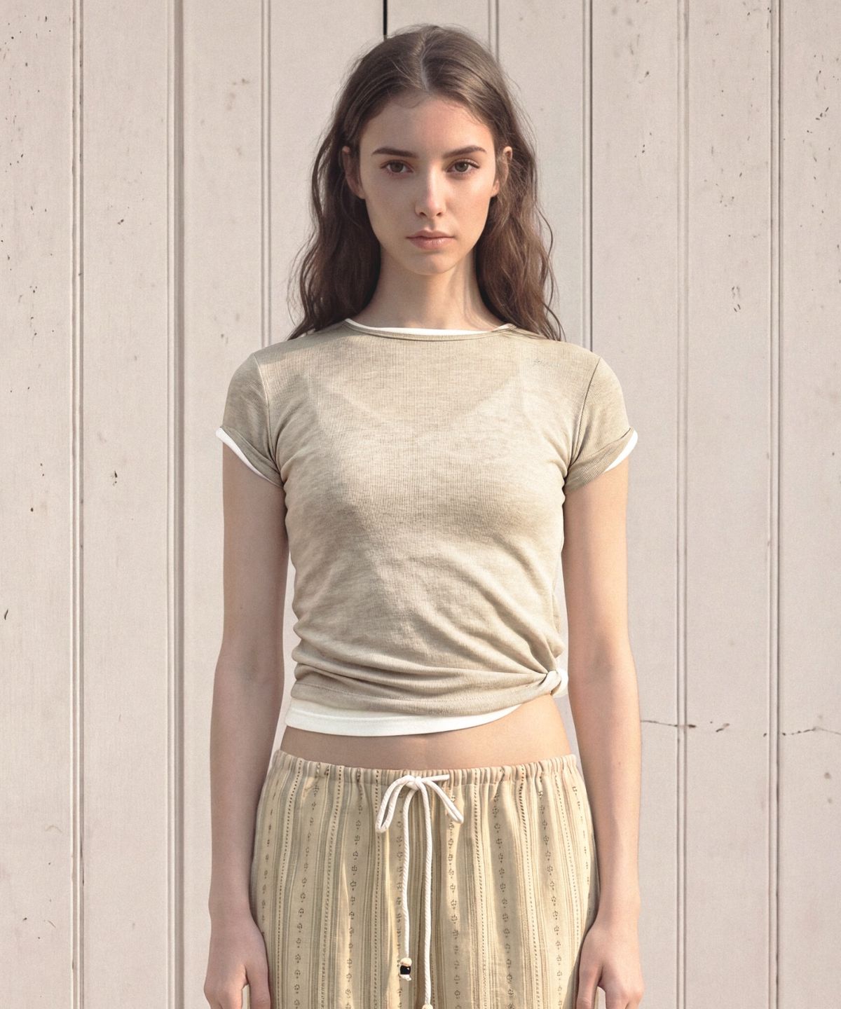 폴뉴아(FOLNUA) HAN SHEER CAP SLEEVE T-SHIRT (BEIGE)