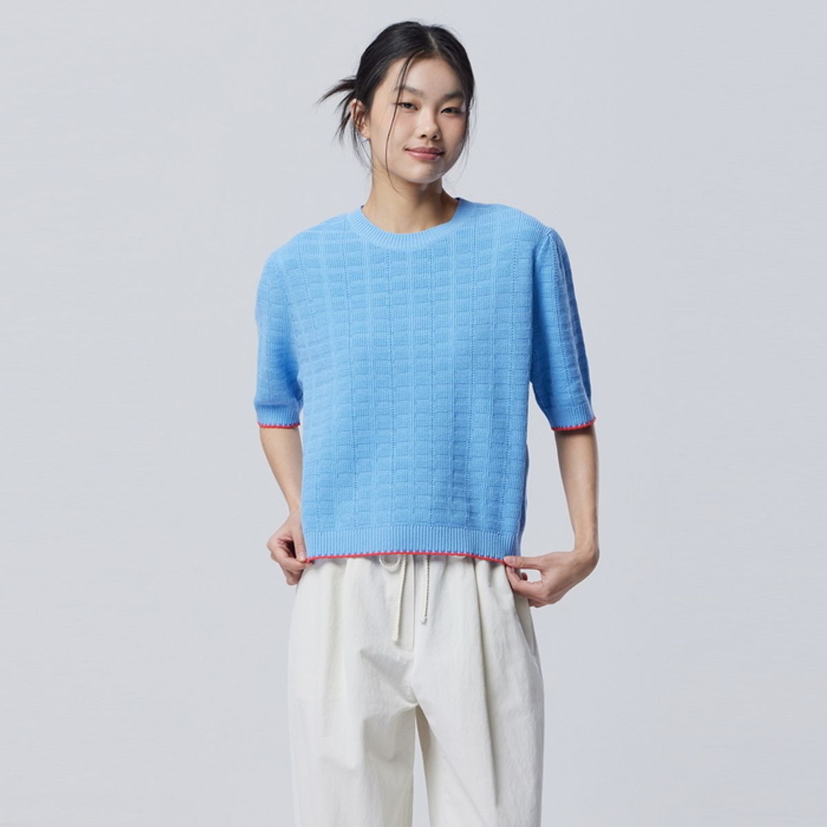 베네통(BENETTON) 배색 라인 퍼프 니트_BAKPF2611BL