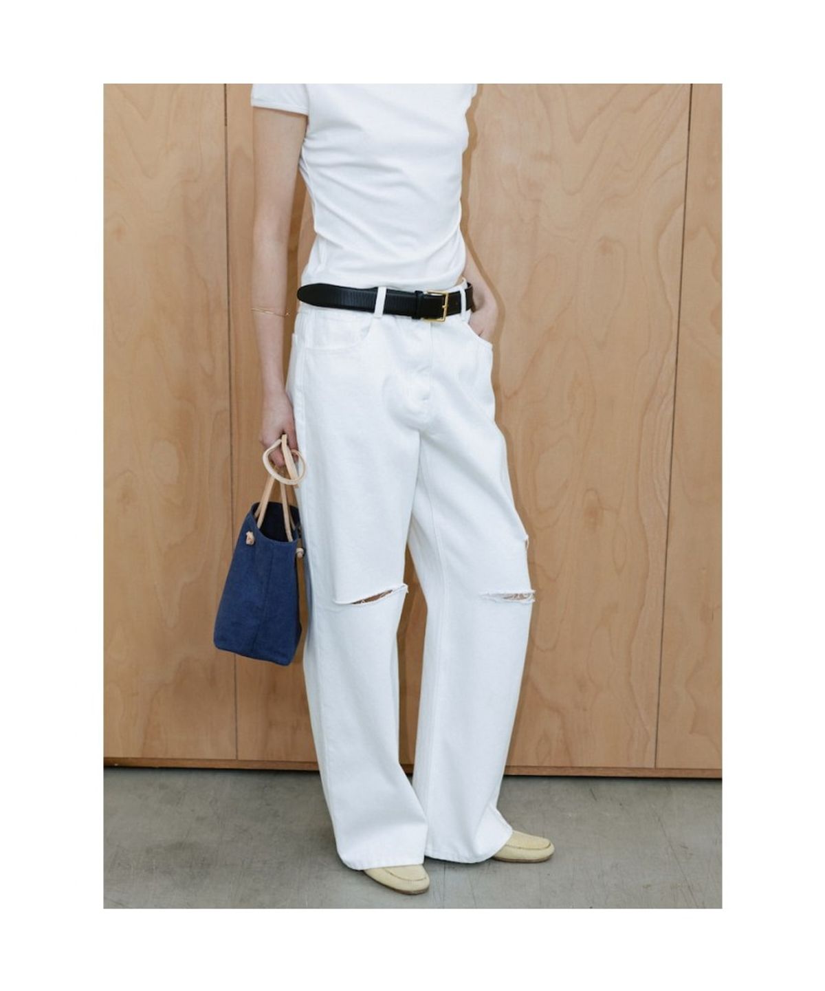디애퍼처(THE APERTURE) 90s Destroyed Denim Pants  White (TA6421A101)