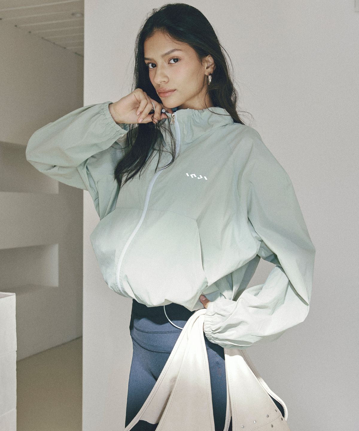 인지액티브(INJIACTIVE) Compact Light Crop Windbreaker 민트
