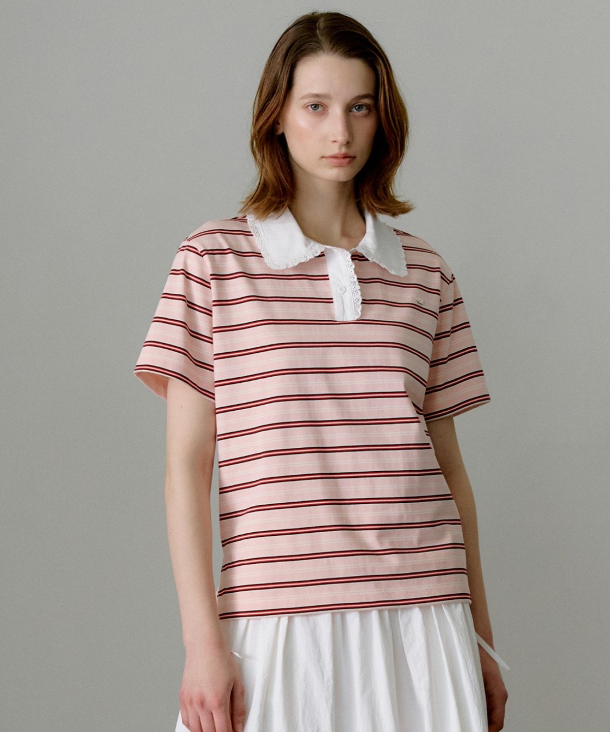 올리브 데 올리브(OLIVE DES OLIVE) 카라 레이스 스트라이프 반팔 티셔츠 OE6ME5680