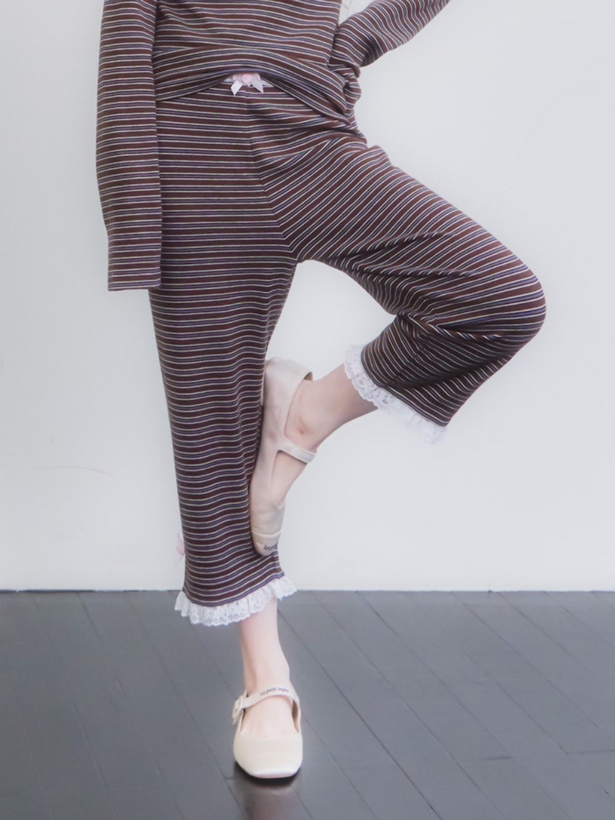 구름킴(GULEMKIM) Sweet layer barfee bow lace three-piece pants