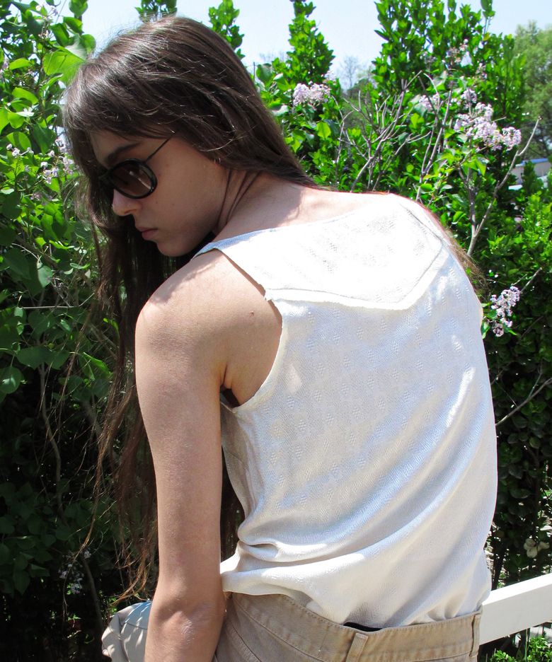 SILK JACQUARD SLEEVELESS_CREAM
