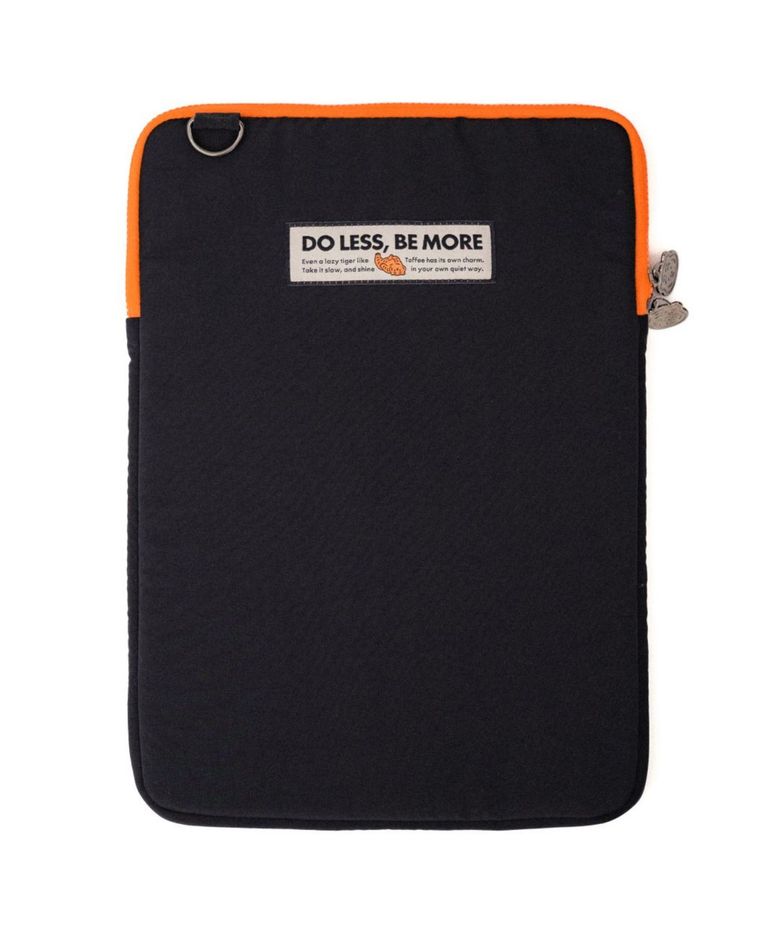 무직타이거 DO LESS, BE MORE 노트북 아이패드 파우치 블랙