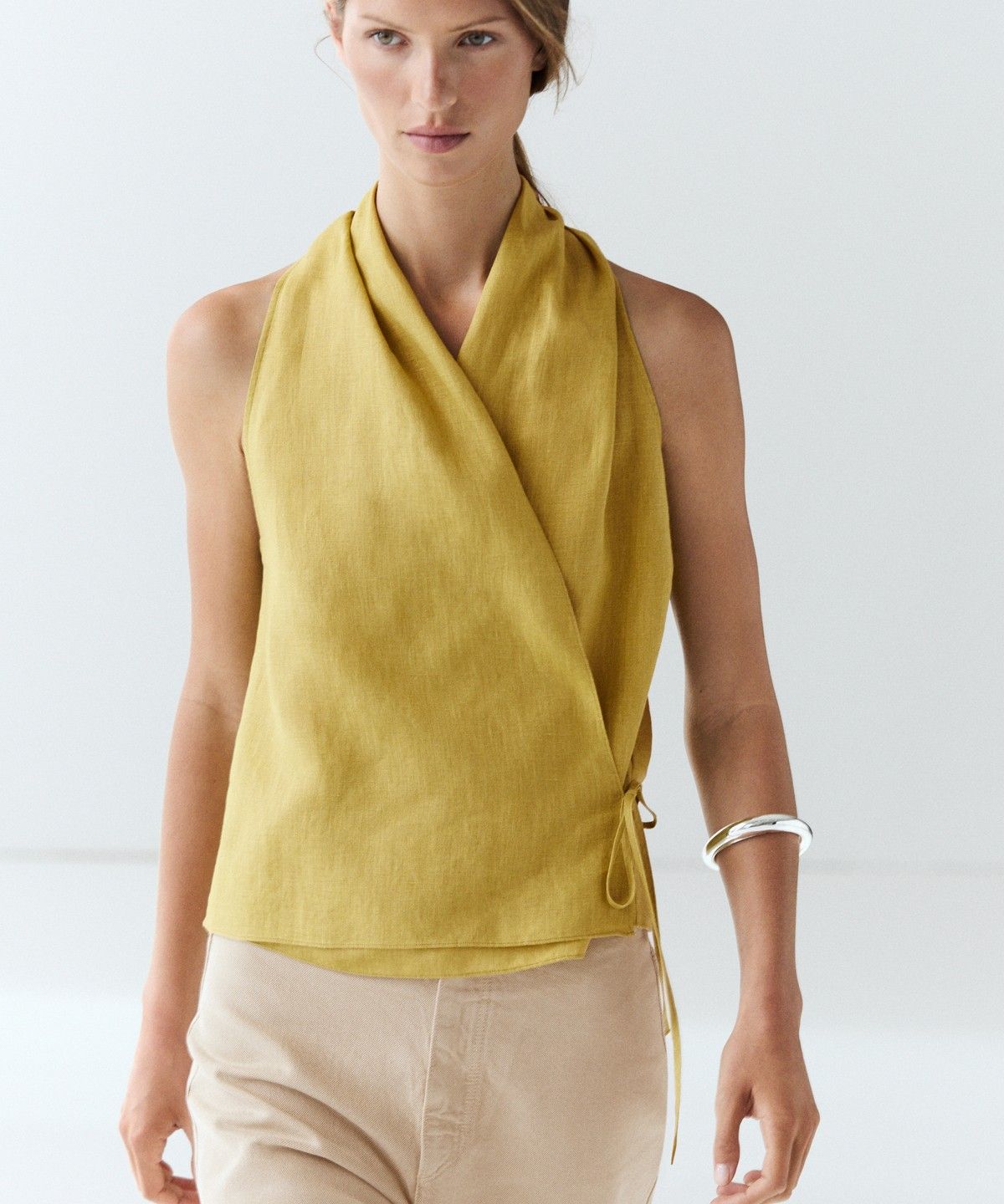 마시모두띠(MASSIMO DUTTI) 100% 린넨 크로스 홀터넥 탑