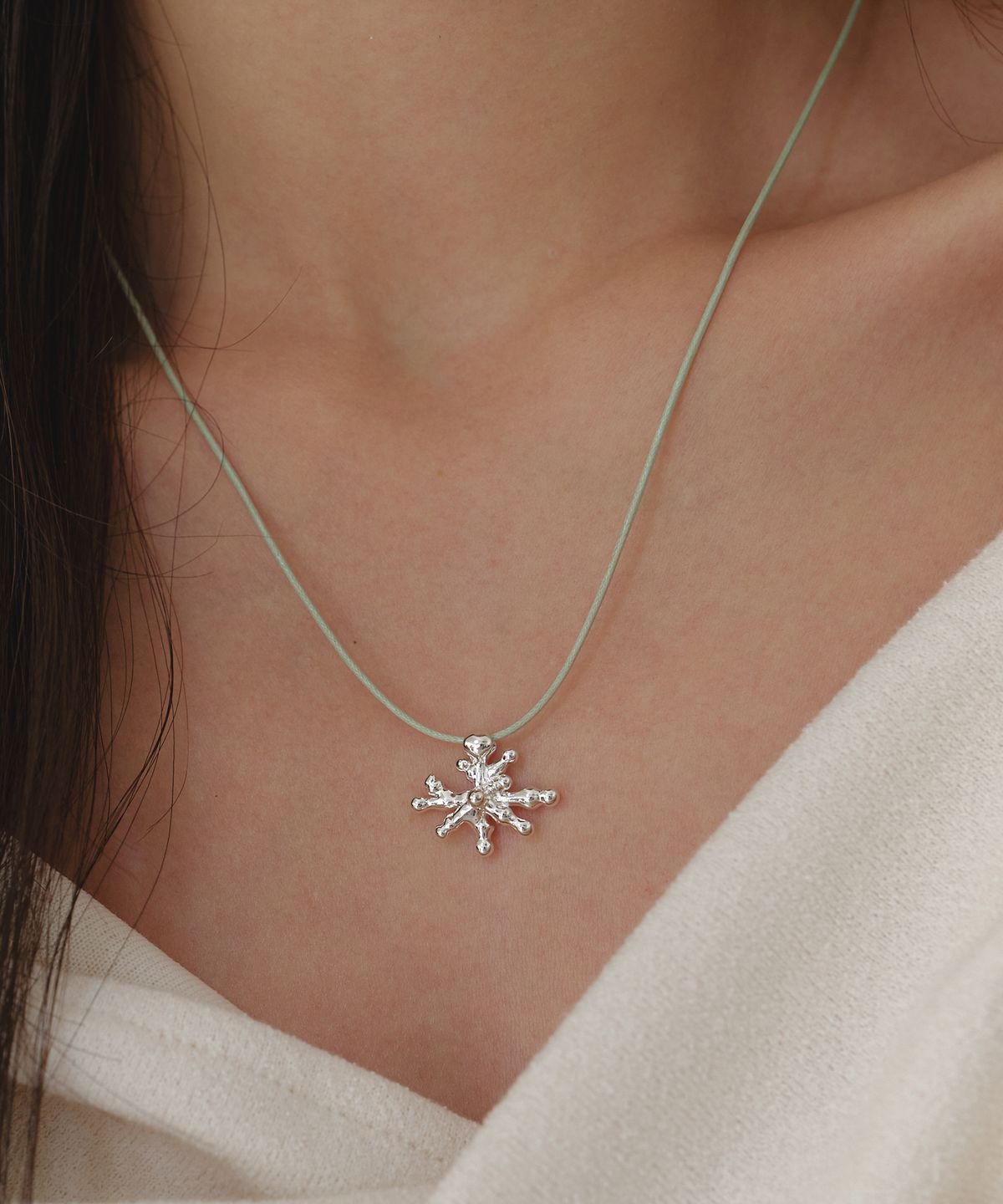 바이위켄드(BYWEEKEND) Coral necklace_large