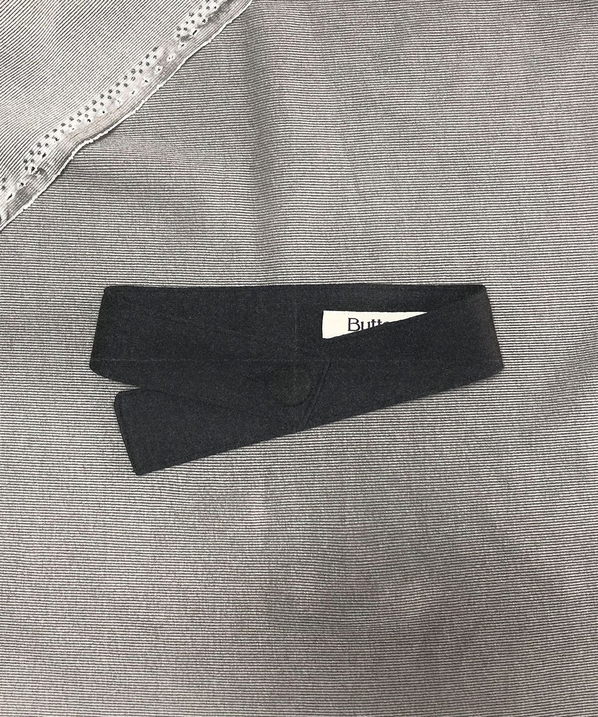 버터니(BUTTONY) BUTTON COTTON CHOKER (BLACK)