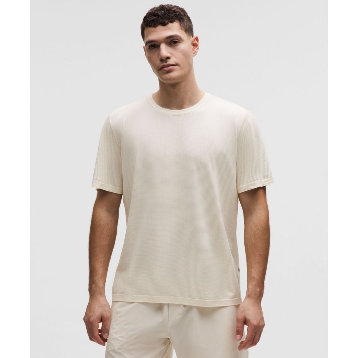 룰루레몬(LULULEMON) 메탈 벤트 테크 릴랙스 핏 숏슬리브 셔츠  LTIV LTIV