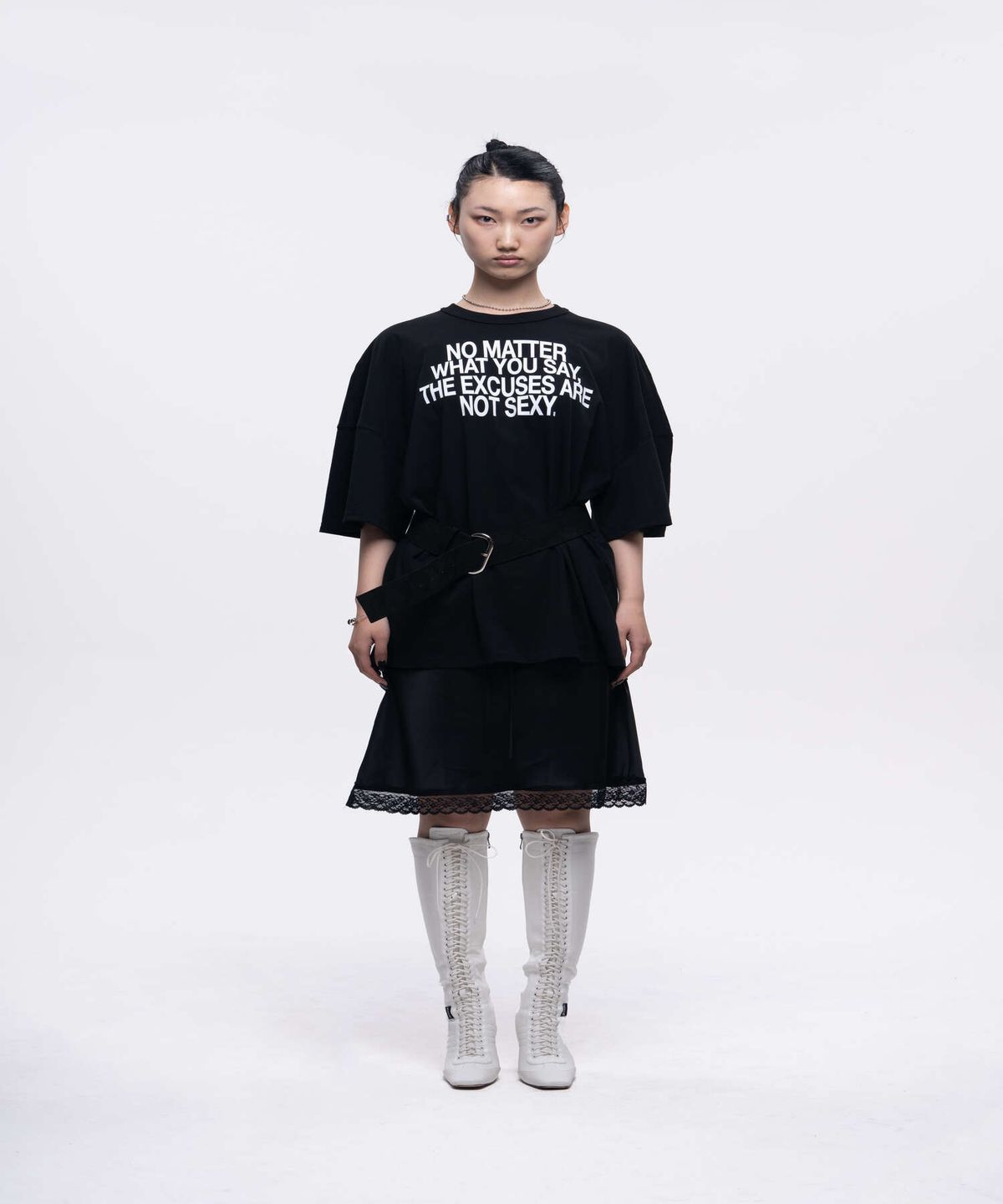 뎁크(DEPC) LETTERING BOXY FIT T-SHIRT - BLACK