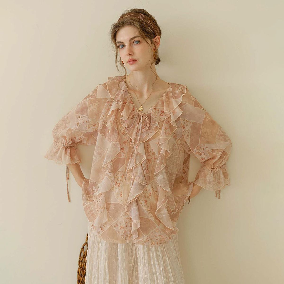 심플레트로(SIMPLE RETRO) SR_Ruffled chiffon blouse_PEACH PINK