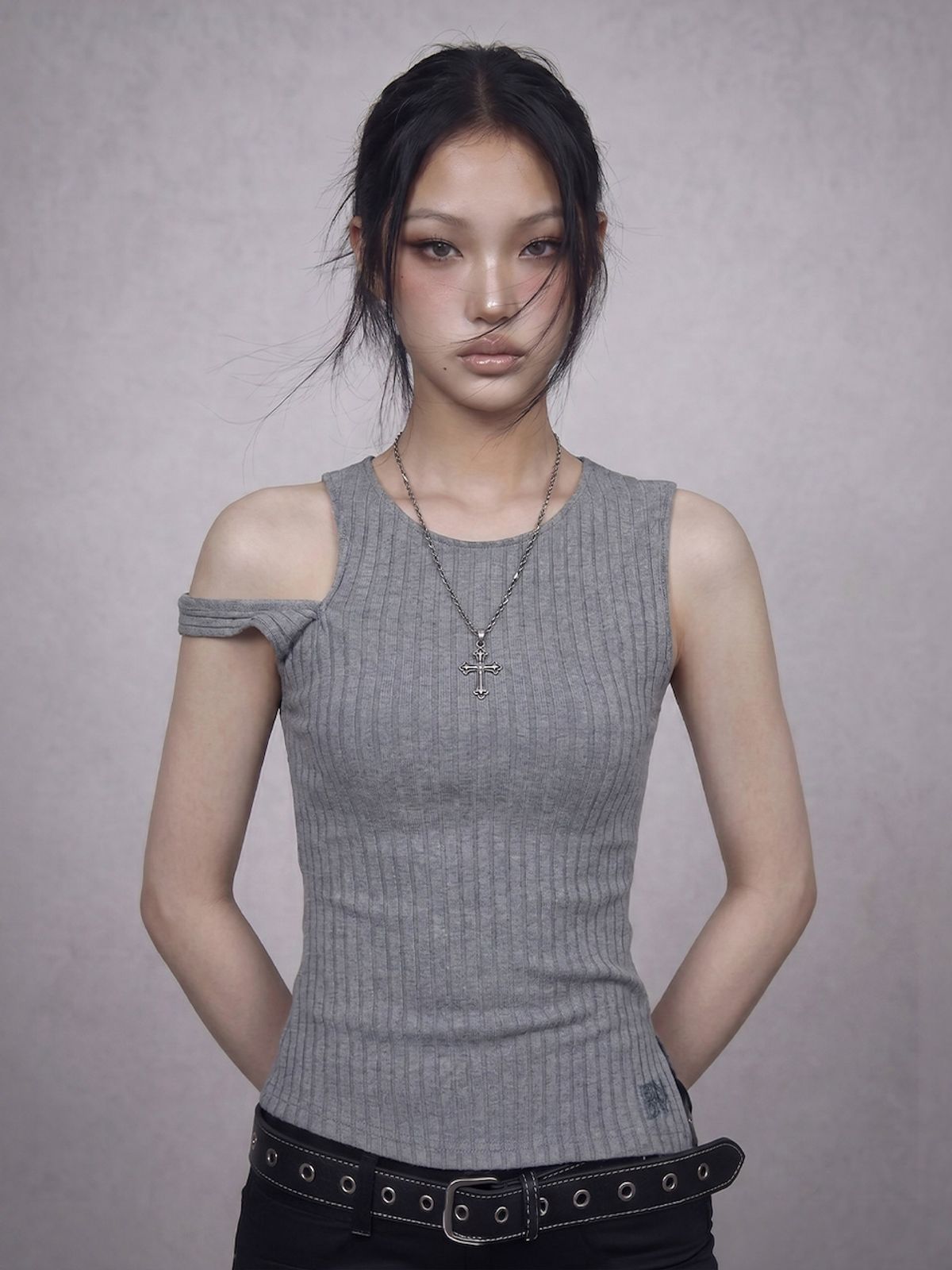 바운더리(BOUNDARY) GLAM RIBBED SLEEVELESS TEE-SHIRTS MG_B261MSM113