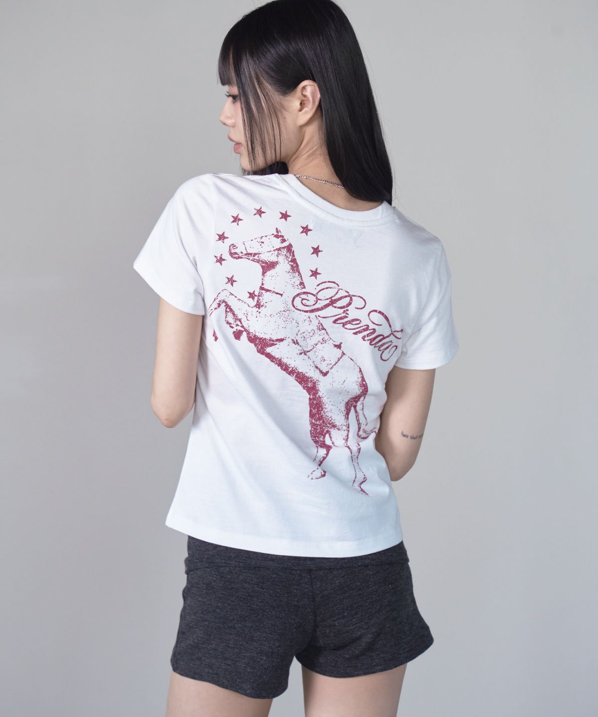 프렌다(PRENDA) LINN SEMI CROP TEE WHITE