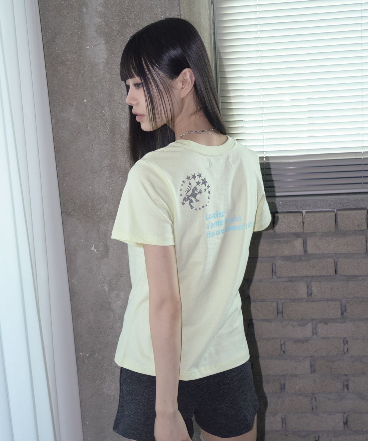 프렌다(PRENDA) LOADING SEMI CROP TEE LIME