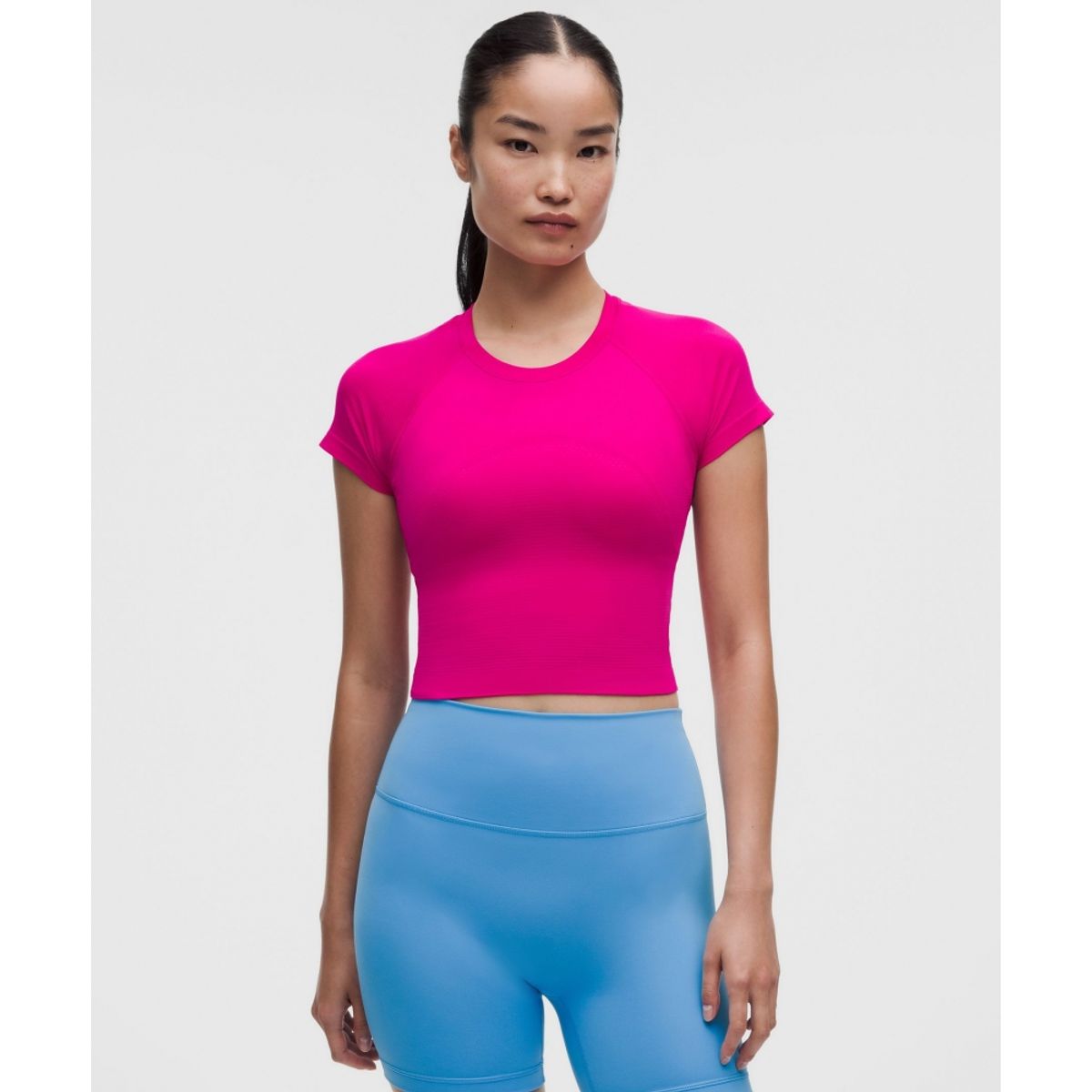 룰루레몬(LULULEMON) 스위프틀리 테크 크롭 숏슬리브 셔츠 2.0  PFRE PFRE