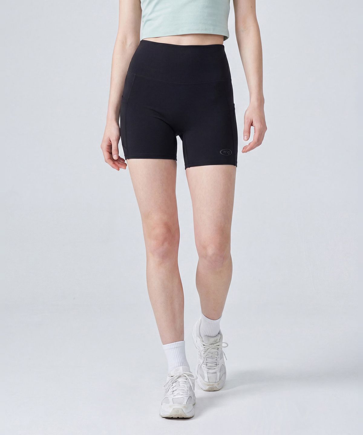 리그(RRIG) 우먼 액티브 멀티 포켓 3.5부 레깅스_BK  R1LG4201