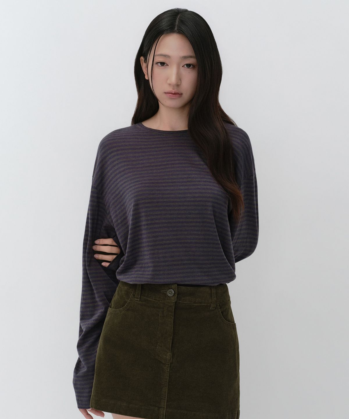 무신사 스탠다드 우먼(MUSINSA STANDARD WOMAN) 우먼즈 CR 스트라이프 릴렉스드 긴소매 티셔츠 [그레이]
