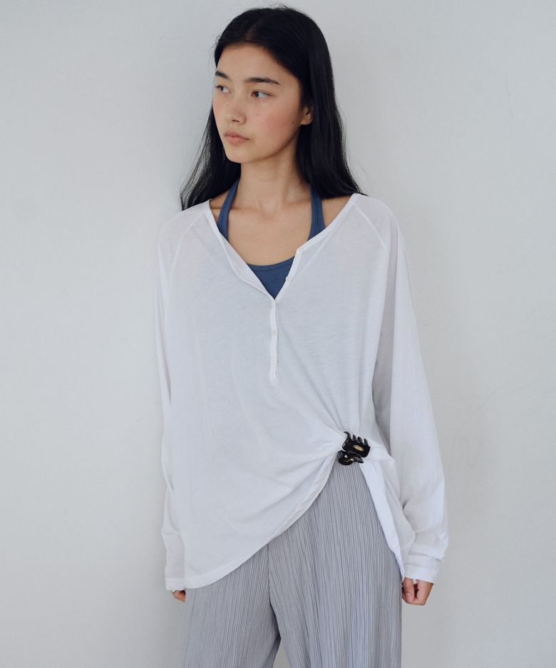 Sheer button raglan t-shirt