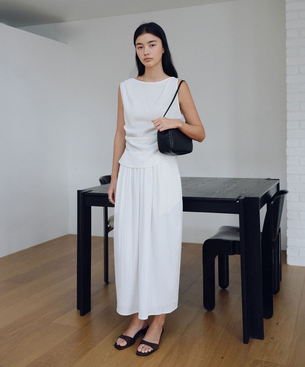 유라고(URAGO) Luna volume shirring skirt