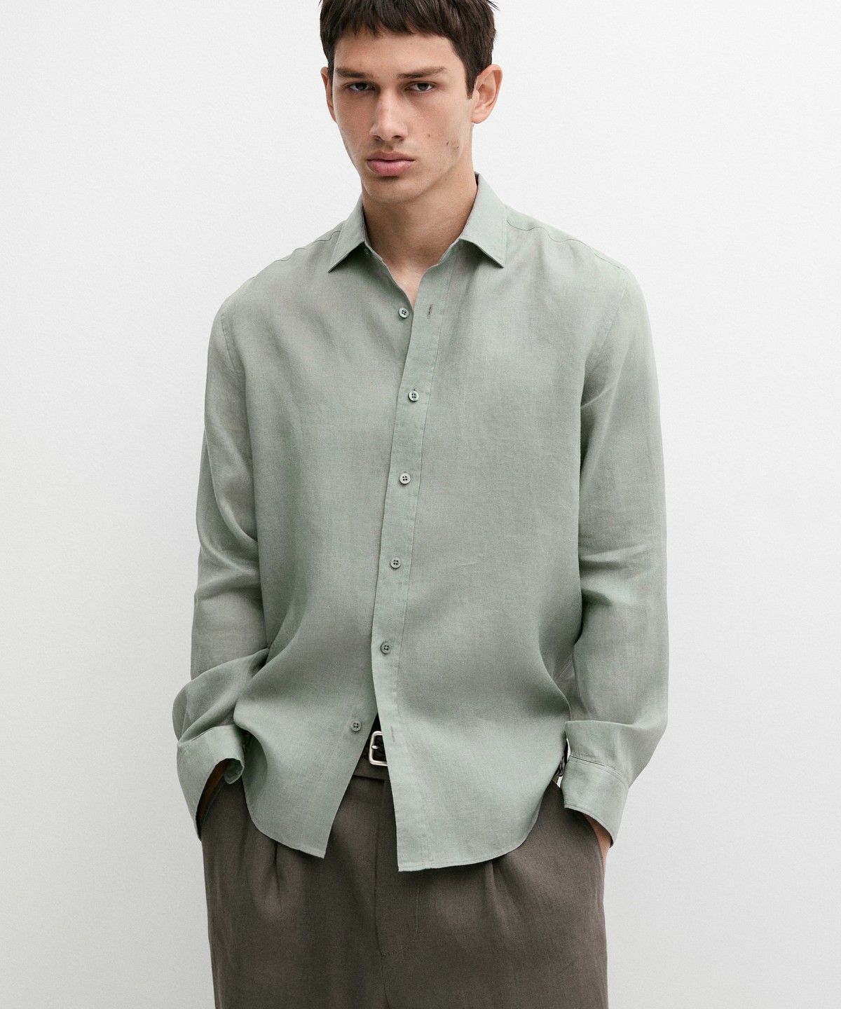 마시모두띠(MASSIMO DUTTI) 100% 린넨 슬림 핏 셔츠