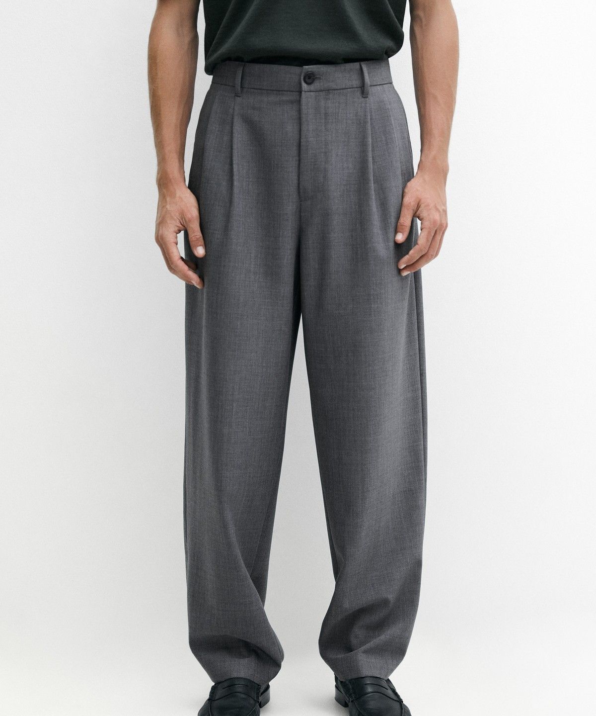 마시모두띠(MASSIMO DUTTI) 릴랙스 핏 핀턱 쿨 울 팬츠