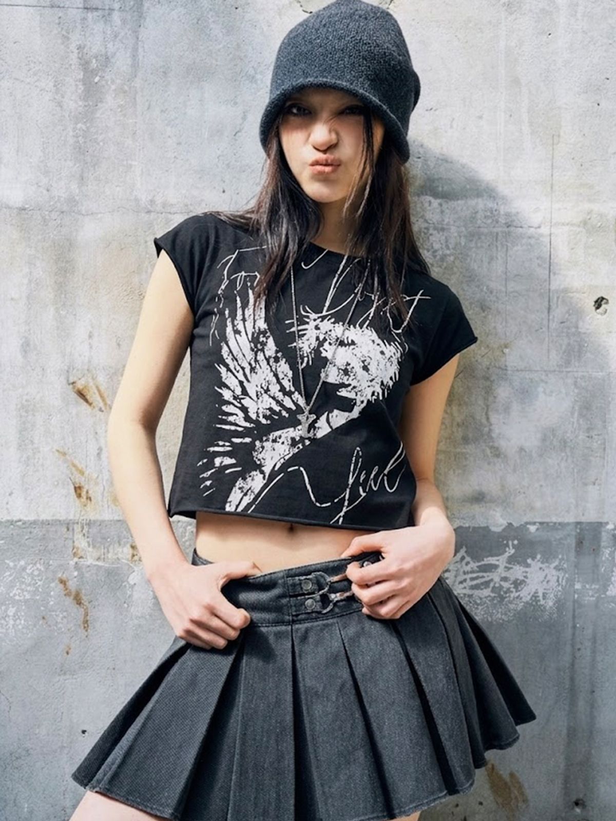 와이이이엘(YEEL) ROCKSTAR CAP SLEEVE T-SHIRT BLACK